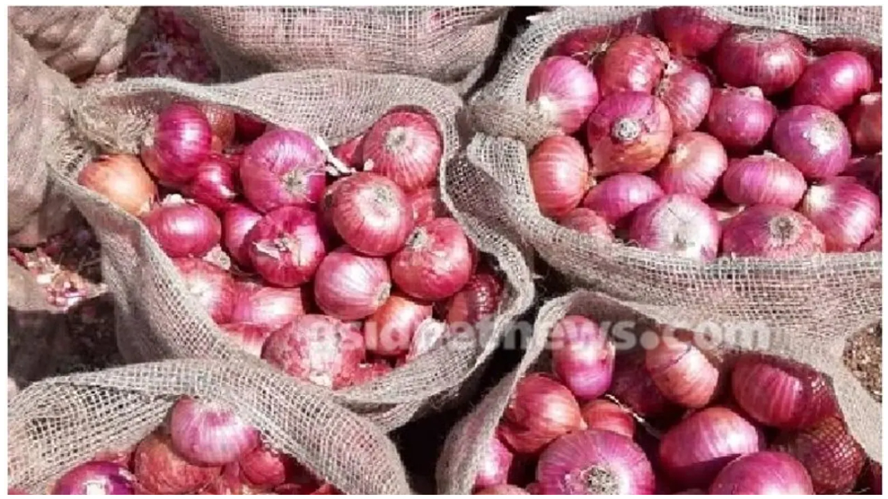 Not Coconut Oil Massive Price Hike Coming for Onions Will trouble Kerala