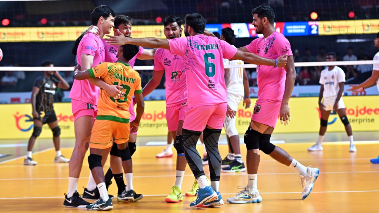 chennai blitz beat ahmedabad defenders in prime volleyball league