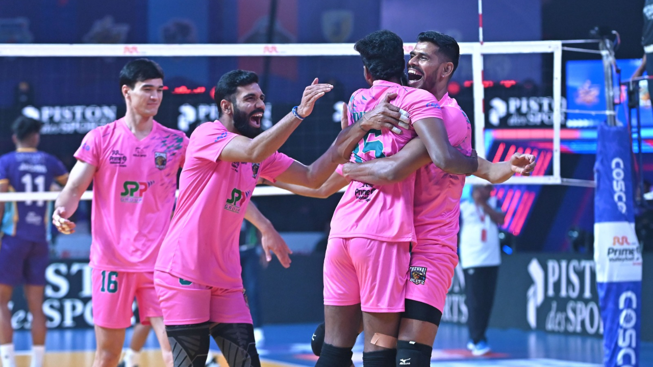 calicut heroes beat kolkata thunderbolts in prime volleyball league