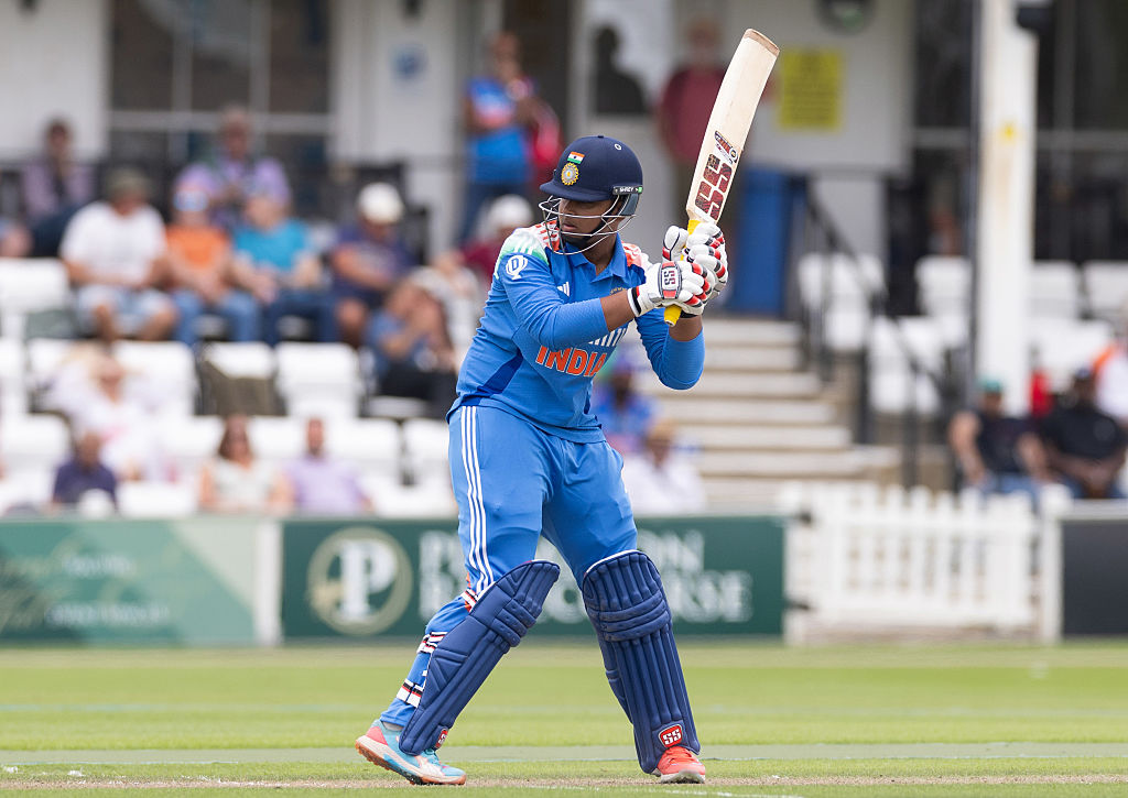 ರೈಸಿಂಗ್ ಸ್ಟಾರ್ಸ್ ಏಷ್ಯಾಕಪ್: ಯುಎಇ ಬೌಲರ್‌ಗಳನ್ನು ಚೆಂಡಾಡಿ ಸ್ಪೋಟಕ ಶತಕ ಸಿಡಿಸಿದ ವೈಭವ್ ಸೂರ್ಯವಂಶಿ!