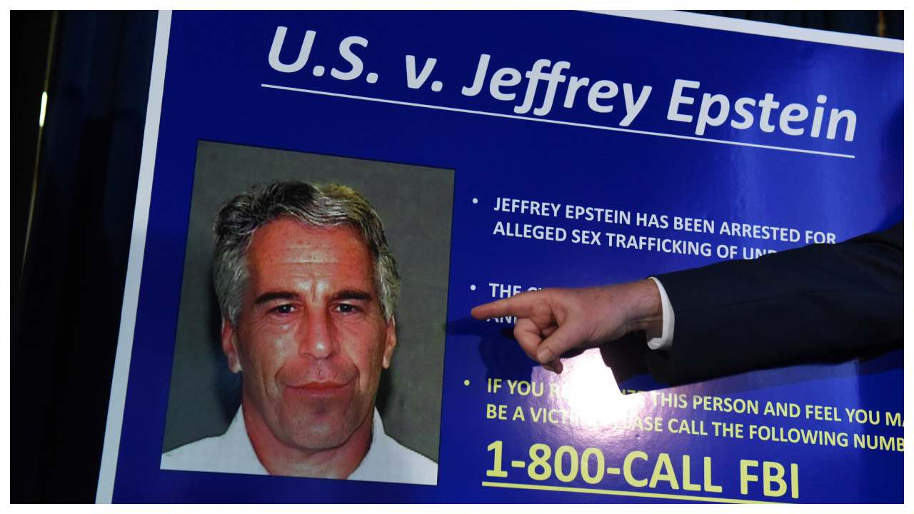 ಎಪ್‌ಸ್ಟೀನ್ ಪಟ್ಟಿಯಲ್ಲಿ ಭಾರತದ ಘಟಾನುಘಟಿಗಳು: ಕಾಮುಕನ ಸೀಕ್ರೆಟ್ ಫೈಲ್ಸ್ ಸತ್ಯ ಹೊರಬರುತ್ತಾ? ಸಮಾಧಿಯಾಗುತ್ತಾ?