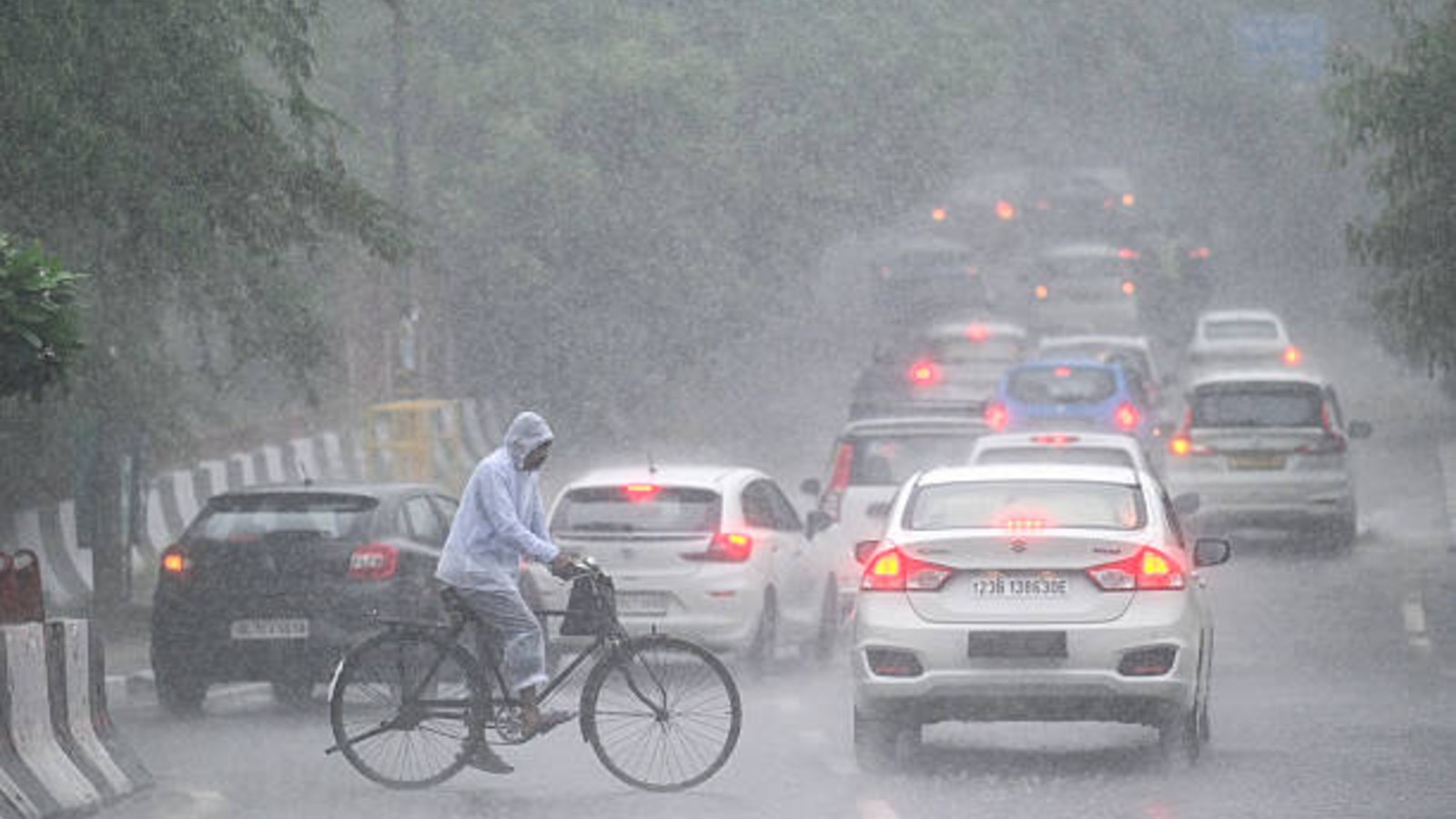 Delhi Weather LATEST Update: Warm February Day With Poor AQI Forecast; Check Forecast