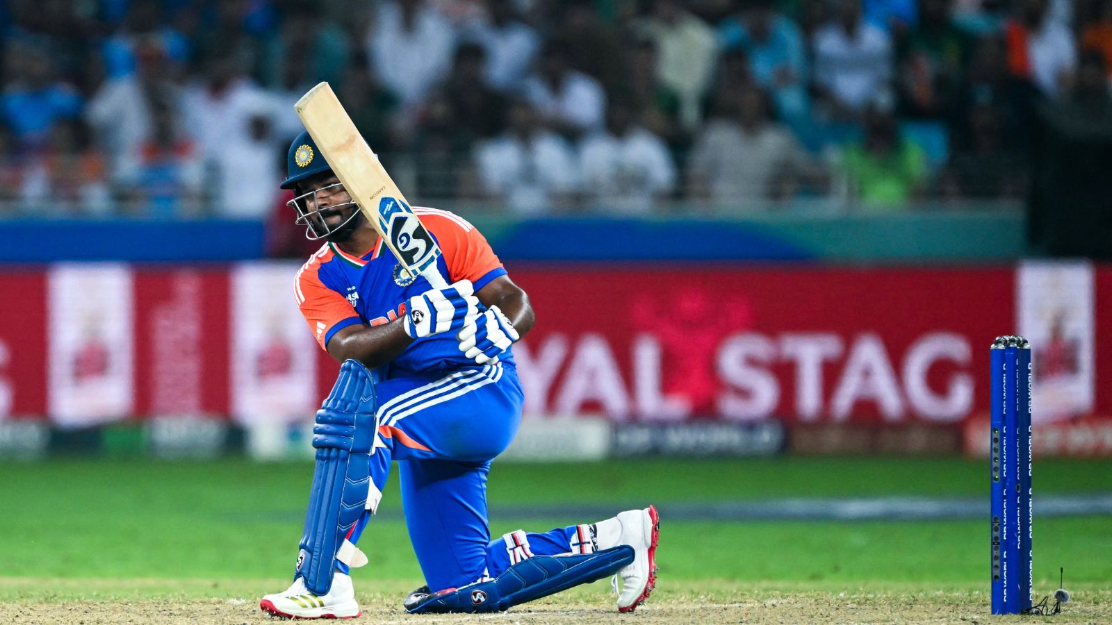 india vs namibia: சஞ்சு சாம்சன் ரீ என்ட்ரி.. சிக்சர் மன்னன் மிஸ்ஸிங்.. இந்தியா முதலில் பேட்டிங்!