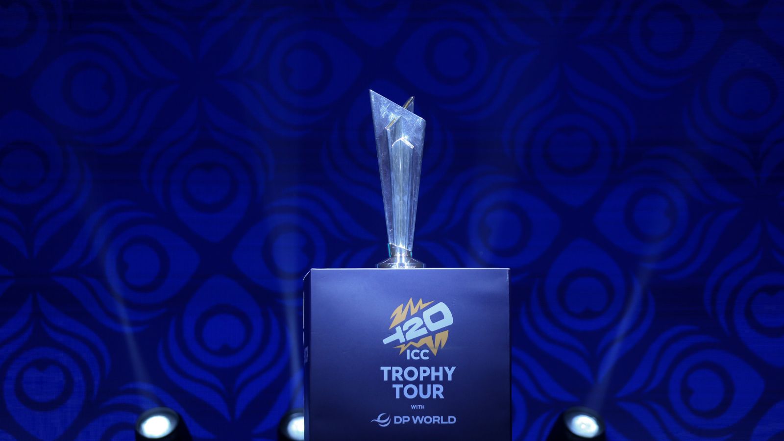 T20 World Cup Prize Money: টি-২০ বিশ্বকাপে উড়ছে টাকা! চ্যাম্পিয়ন দল পাবে কত কোটি?