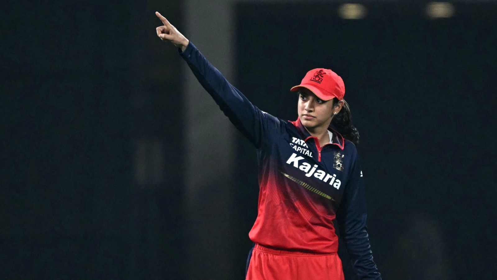 Smriti Mandhana: पीरियड्स में खेलना मुश्किल, जब अंपायर ने स्मृति को मैदान से बाहर भेज दिया था