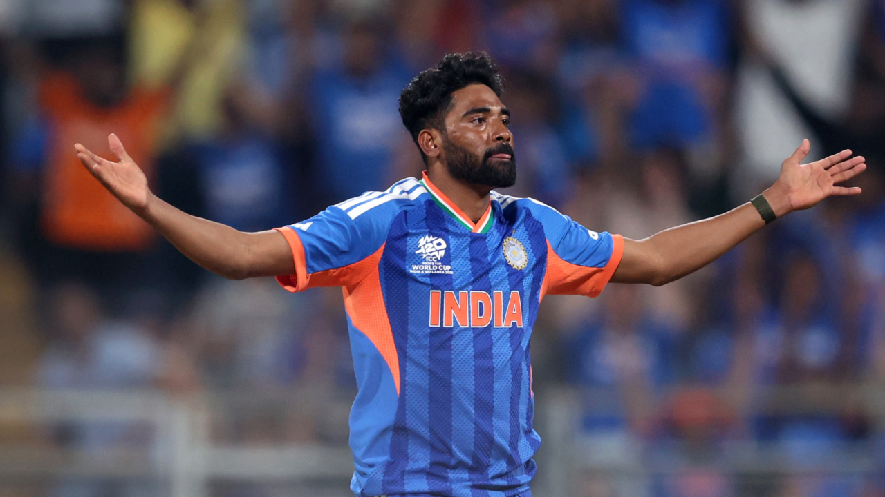 IND vs NAM : అభిషేక్ శర్మకు ఏమైంది? సిరాజ్ ఎందుకు ఆడలేదు?