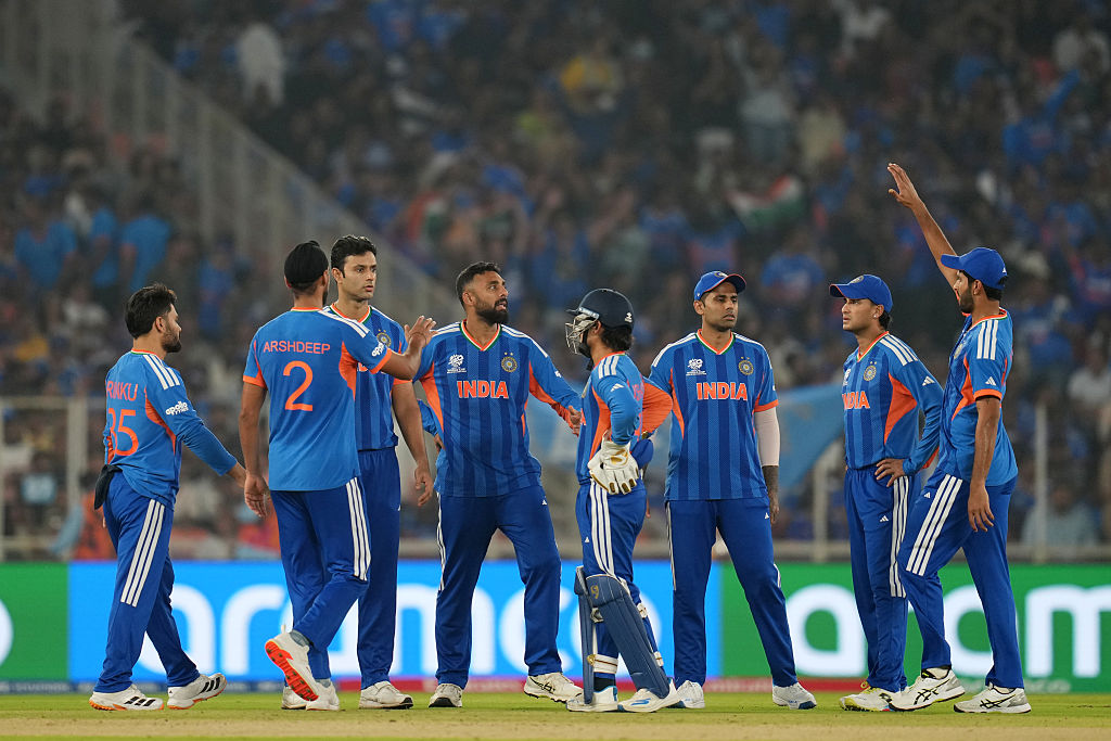 IND vs SA T20 World Cup : दव फॅक्टर गेम फिरवणार? टॉस जिंकून बॅटिंग की बॉलिंग? कॅप्टनचं टेन्शन वाढलं?