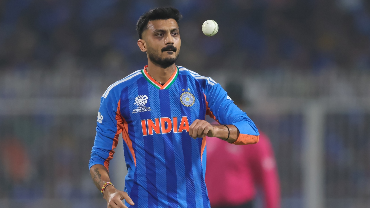 ಅಕ್ಷರ್ ಪಟೇಲ್‌ಗೆ 'ಬಾಪು' ಅಂತ ಯಾಕೆ ಕರೀತಾರೆ? ಈ ಅಡ್ಡಹೆಸರಿನ ಹಿಂದಿದೆ ಇಂಟ್ರೆಸ್ಟಿಂಗ್ ಕಥೆ