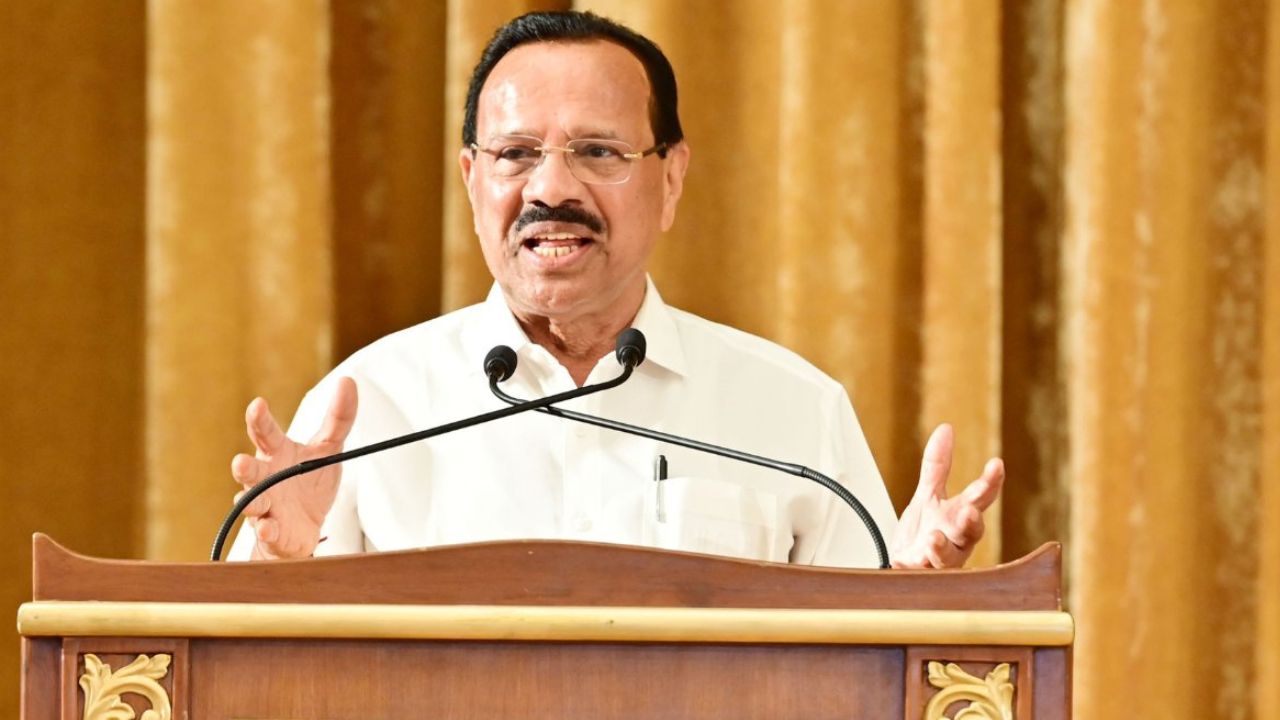 DV Sadananda Gowda