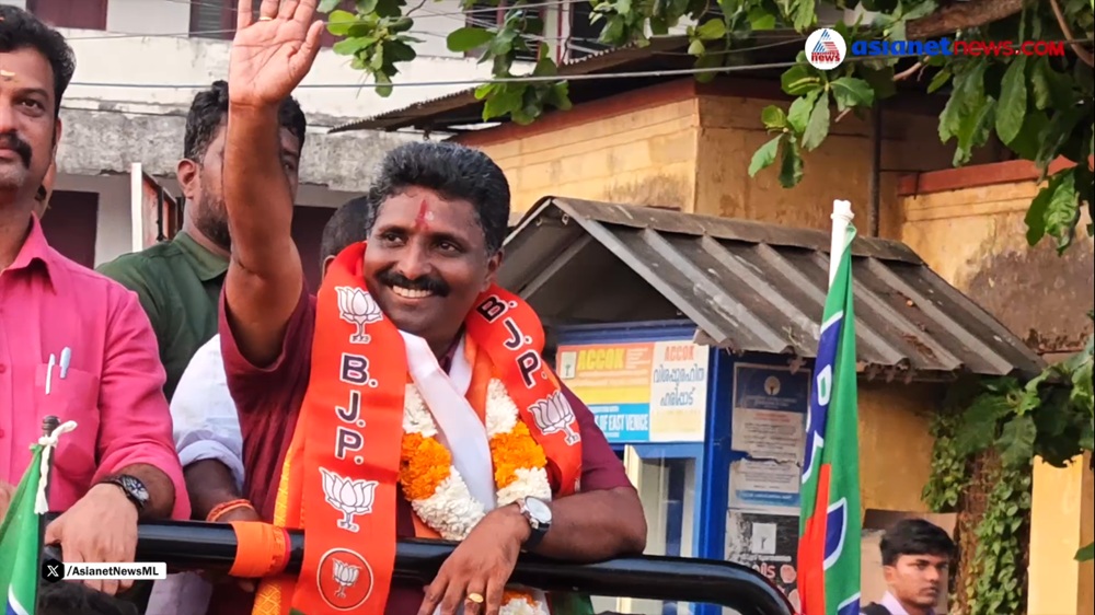 ഹരിപ്പാട് പ്രചാരണം തുടങ്ങി സന്ദീപ് വചസ്പതി