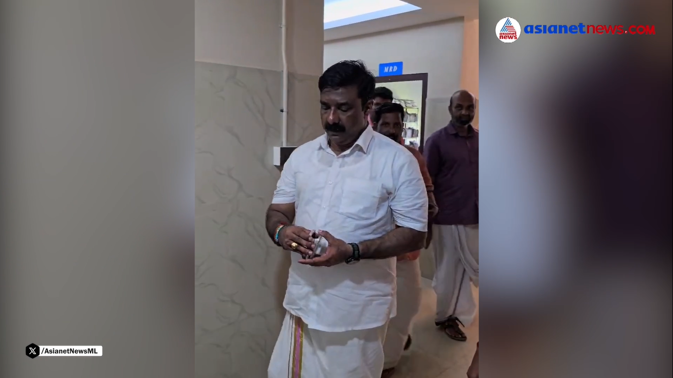 അരൂരിൽ തെരഞ്ഞെടുപ്പ് പ്രചാരണം നടത്തി എൻഡിഎ സ്ഥാനാർഥി പി എസ് ജ്യോതിസ്