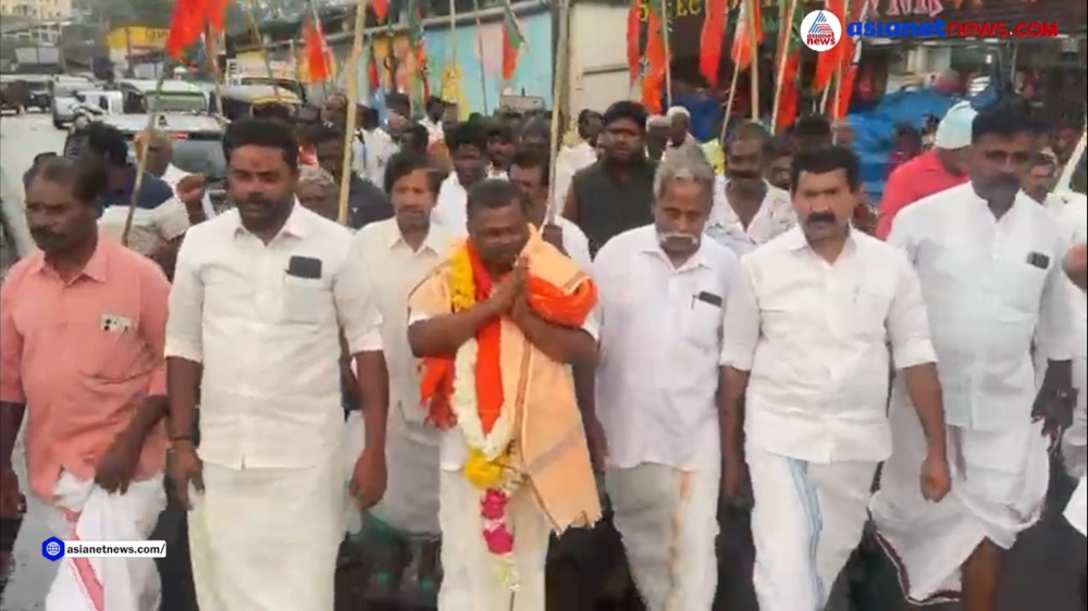 ദേവികുളത്ത് തെരഞ്ഞെടുപ്പ് പ്രചാരണവുമായി എസ്. രാജേന്ദ്രൻ