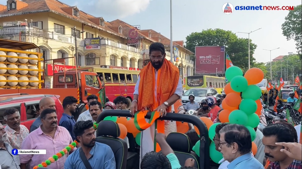 തിരുവനന്തപുരം സെൻട്രലിൽ തെരഞ്ഞെടുപ്പ് പ്രചാരണവുമായി കരമന ജയൻ