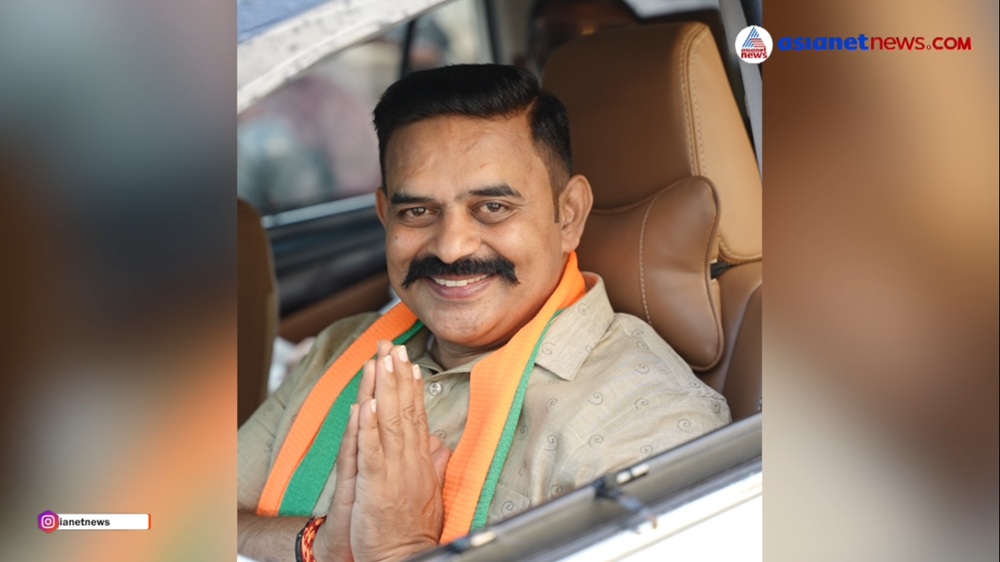 ചിറ്റൂരിൽ തെരഞ്ഞെടുപ്പ് പ്രചാരണവുമായി പ്രണേഷ്‌ രാജേന്ദ്രൻ