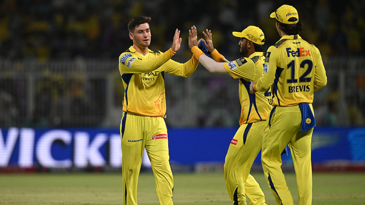 സഞ്ജു സാംസണല്ല, ചെന്നൈയുടെ പതനത്തിന് പിന്നിലെ 'യഥാർത്ഥ വില്ലൻ' ആ യുവതാരം; തുറന്നുപറഞ്ഞ് ഇർഫാൻ പത്താൻ