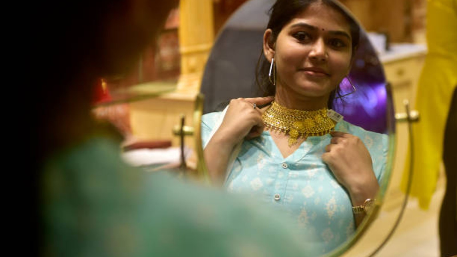 Gold, Silver Rates Today on August 7: Check 24K, 22K Gold and Silver Prices in Major Indian Cities