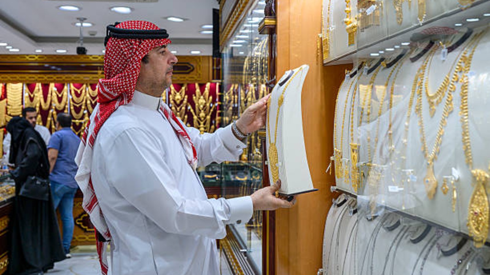 Gold, Silver Prices Today, August 15: Check Latest Gold and Silver Rates City-Wise