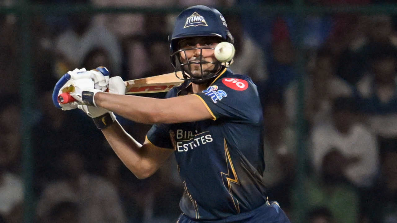 IPL 2026 Gujarat vs Delhi: गिल, बटलर, सुंदरची बॅटिंगने धुलाई! दिल्लीसमोर २११ धावांचं डोंगराएवढं आव्हान