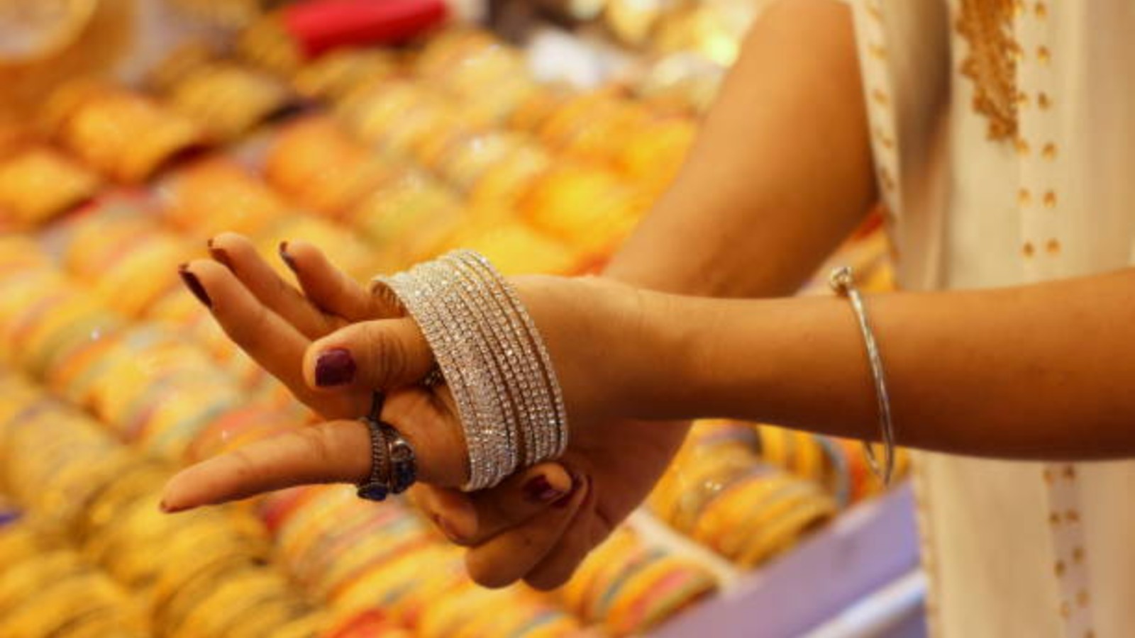 Gold, Silver Rates Today, July 24: Gold, Silver Prices Hold Steady Across India; Check Rates In Delhi, Mumbai & More