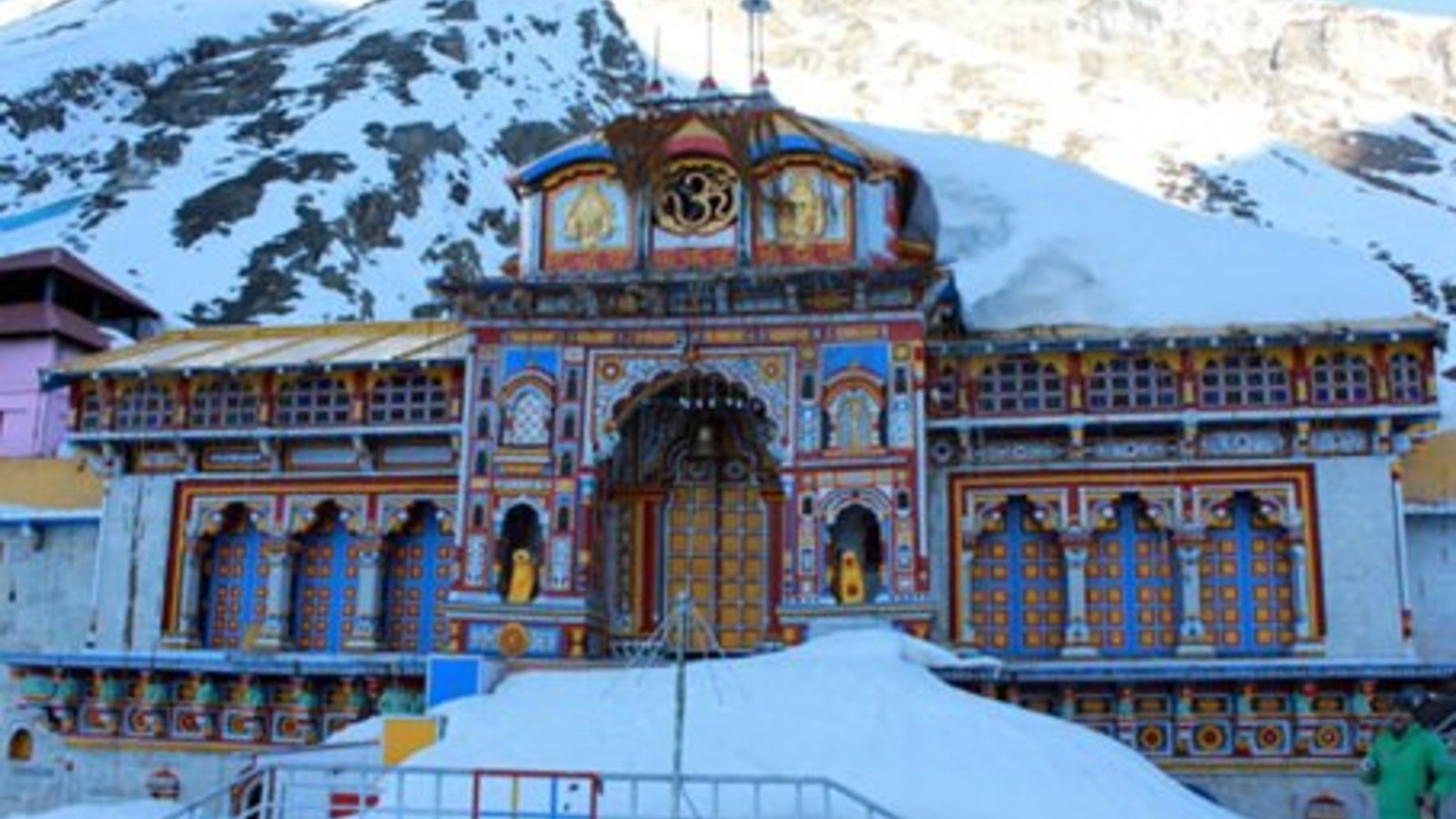  badrinath temple  