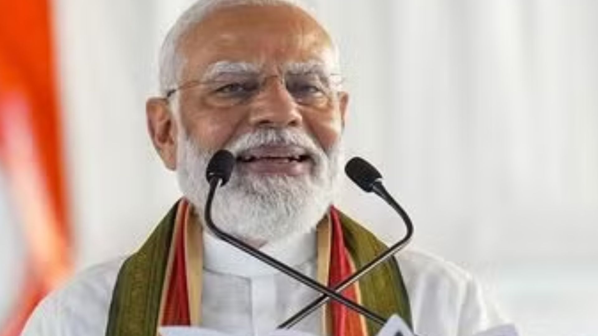 'കേരളത്തിൽ ഓരോ വര്‍ഷവും ഒരോ മുഖ്യമന്ത്രിമാർ എന്ന ഫോര്‍മുലയിൽ അഞ്ച് പേര്‍ വരട്ടെ', മുഖ്യമന്ത്രി തര്‍ക്കത്തിൽ കോൺഗ്രസിനെ പരിഹസിച്ച് പ്രധാനമന്ത്രി