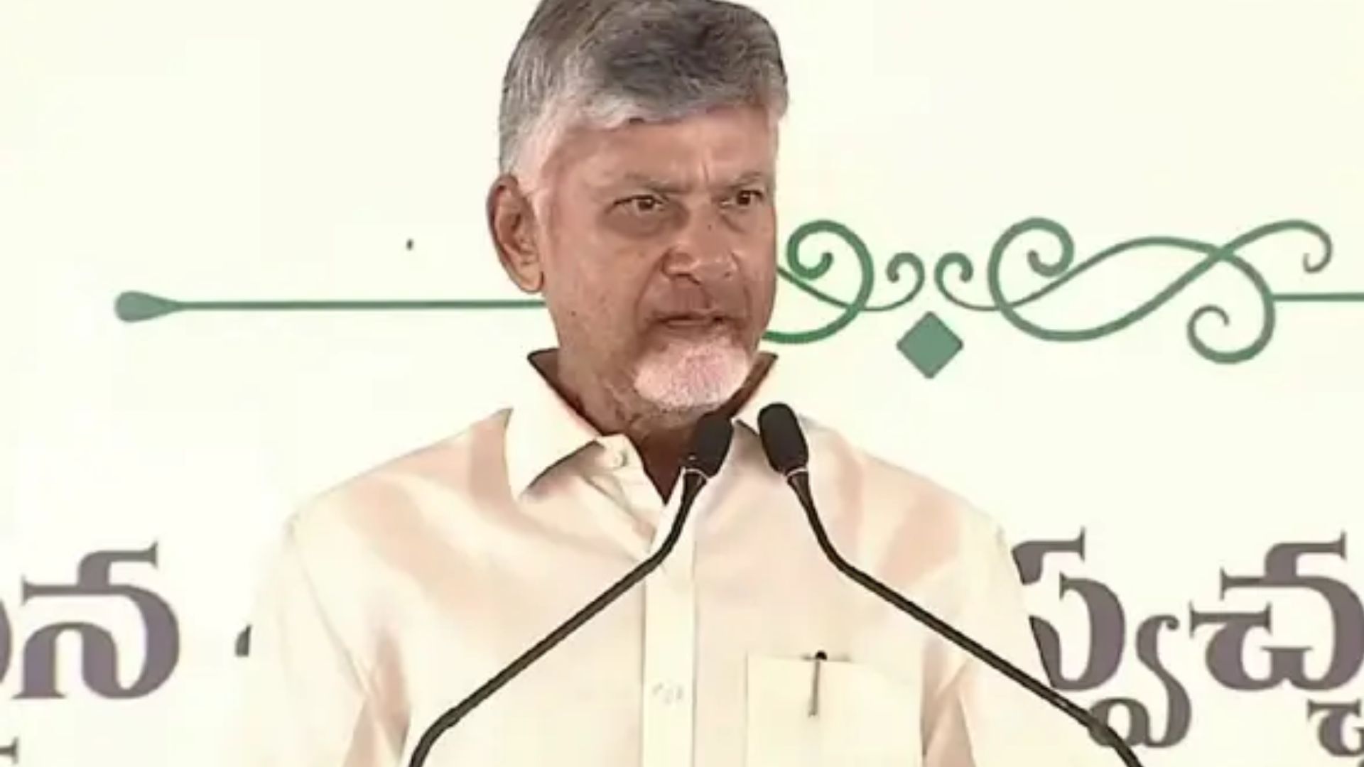Chandrababu Naidu Announces Cash Incentives for Having 3rd and 4th Child in Andhra rav