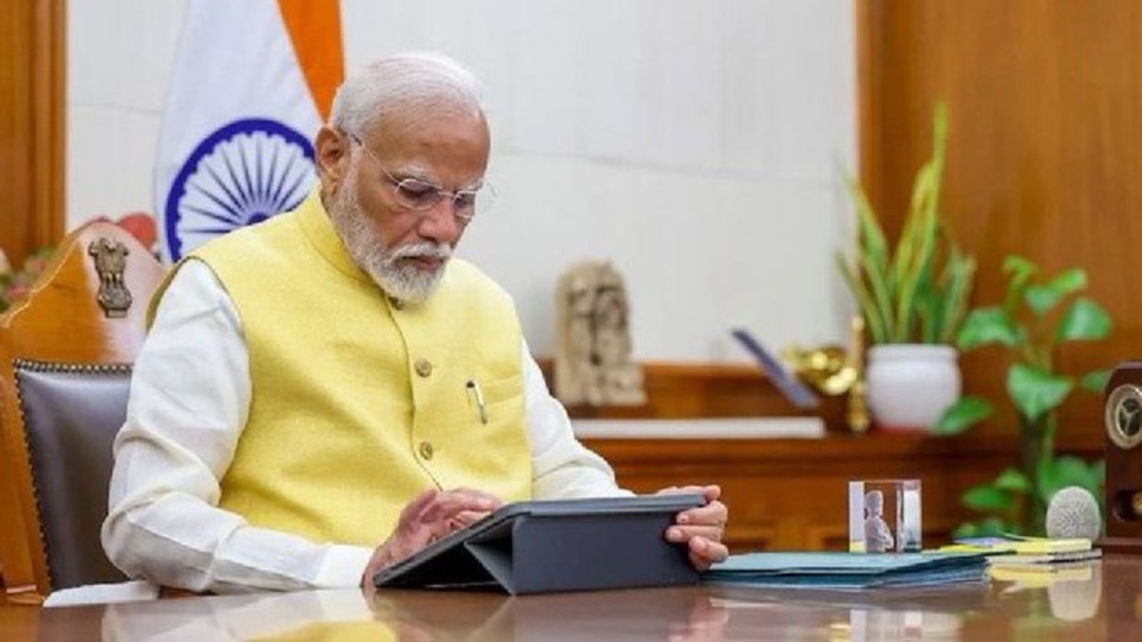 ಜೇಬು ಖಾಲಿ ಖಾಲಿ, ಚುಚ್ಚುತ್ತಿದೆ ಚಿನ್ನದ ಚೂರಿ, ಇನ್ನೆಷ್ಟು ಹೆಚ್ಚಾಗಲಿದೆ ಪೆಟ್ರೋಲ್ ಬೆಲೆ?