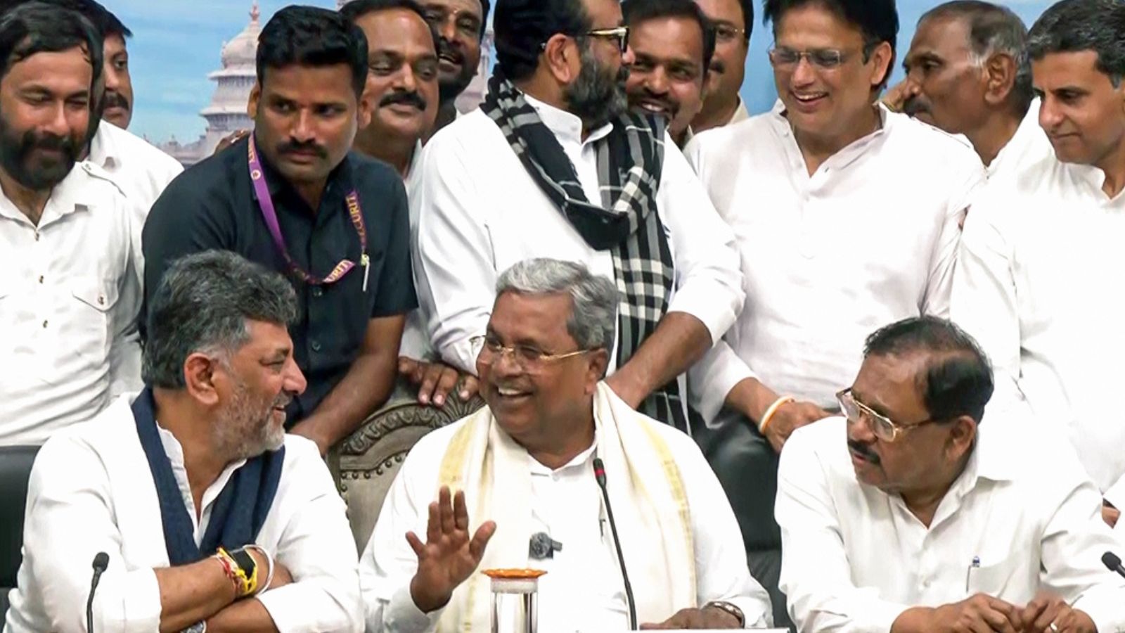 Karnataka CM Siddaramaiah Resigns