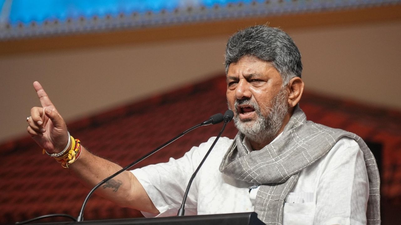 ಡಿಕೆ ಶಿವಕುಮಾರ್ ಸಿಎಂ ಪ್ರಮಾಣವಚನಕ್ಕೆ ಫಿಕ್ಸ್ ಮಹಾ ಮುಹೂರ್ತ? ರಾಜಭವನದಲ್ಲಿ ಭರ್ಜರಿ ಸಿದ್ಧತೆ