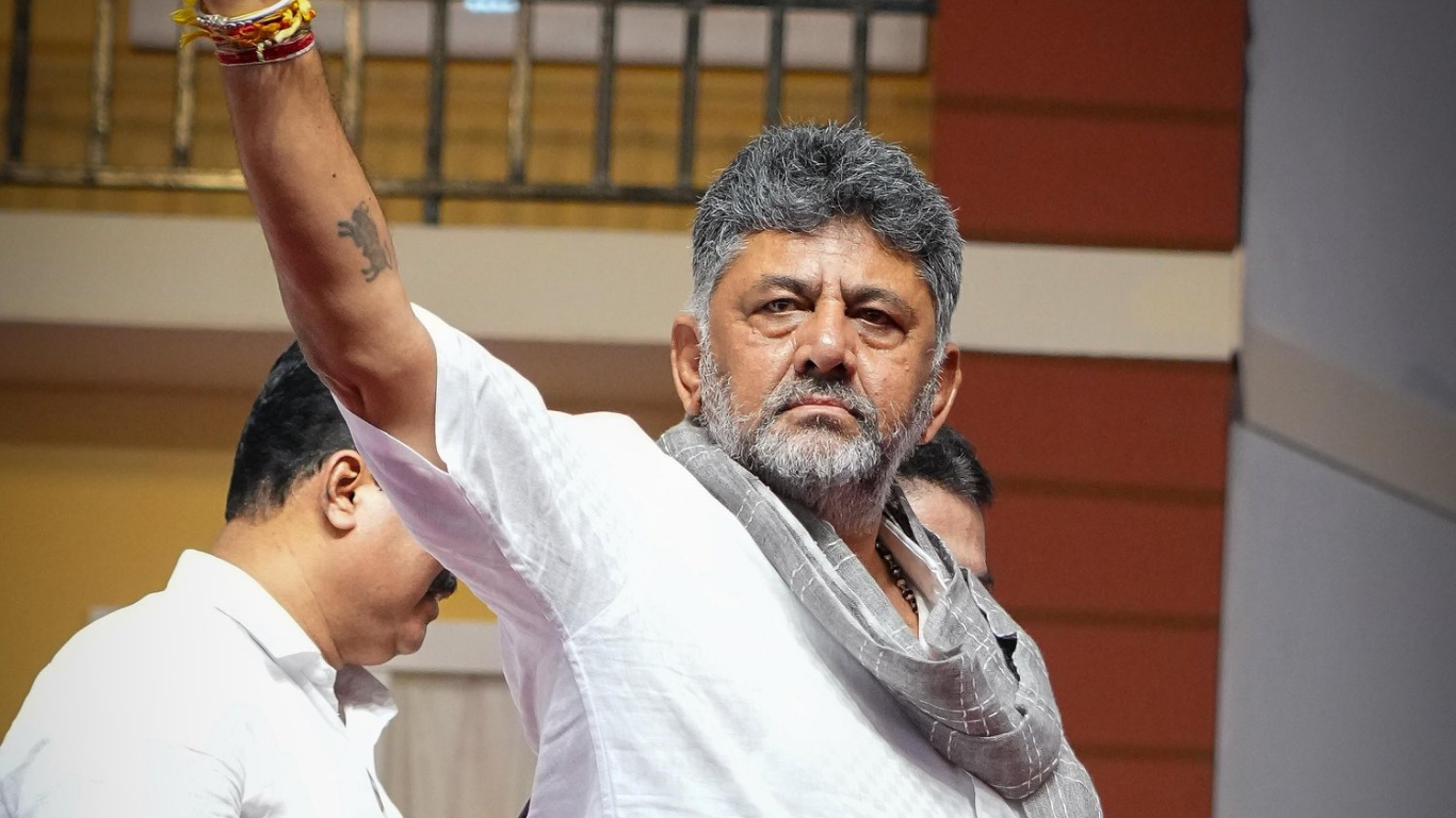 ಕರ್ನಾಟಕದಲ್ಲಿ ಹೊಸ ಚರಿತ್ರೆ ಬರೆದ ‘ಗೌರಿ’ಪುತ್ರ..ಡಿಕೆ ಬ್ರದರ್ಸ್ ಸಕ್ಸಸ್ ಸೀಕ್ರೆಟ್ ಏನು  ಗೊತ್ತಾ?