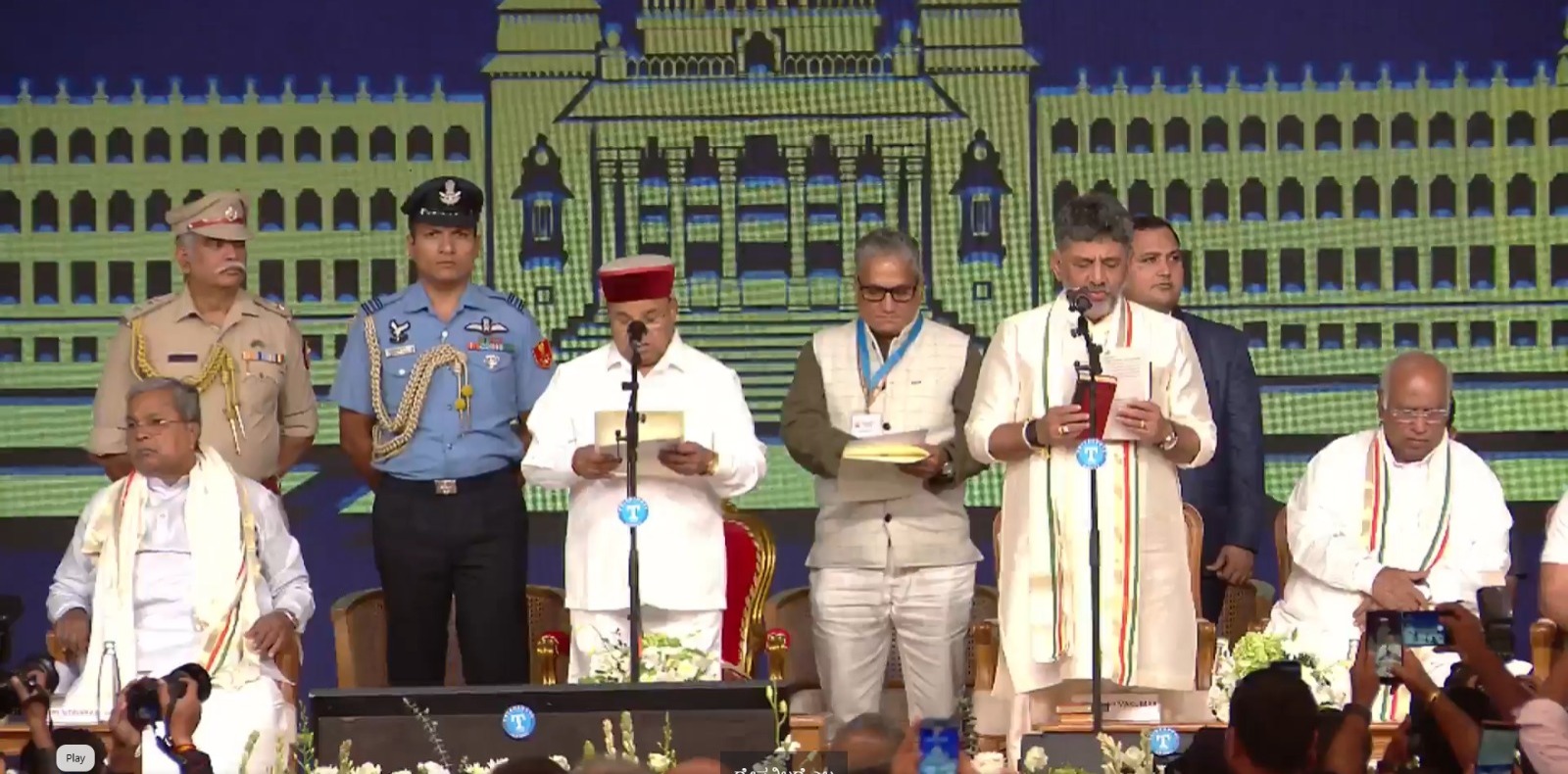 ಪದಗ್ರಹಣಕ್ಕೂ ಮುನ್ನ ಮೂರು ಹೆಜ್ಜೆ, 3 ಸಂದೇಶ; ಡಿಕೆ ಮಾಸ್ಟರ್ ಪ್ಲಾನ್‌ ರಹಸ್ಯವೇನು?