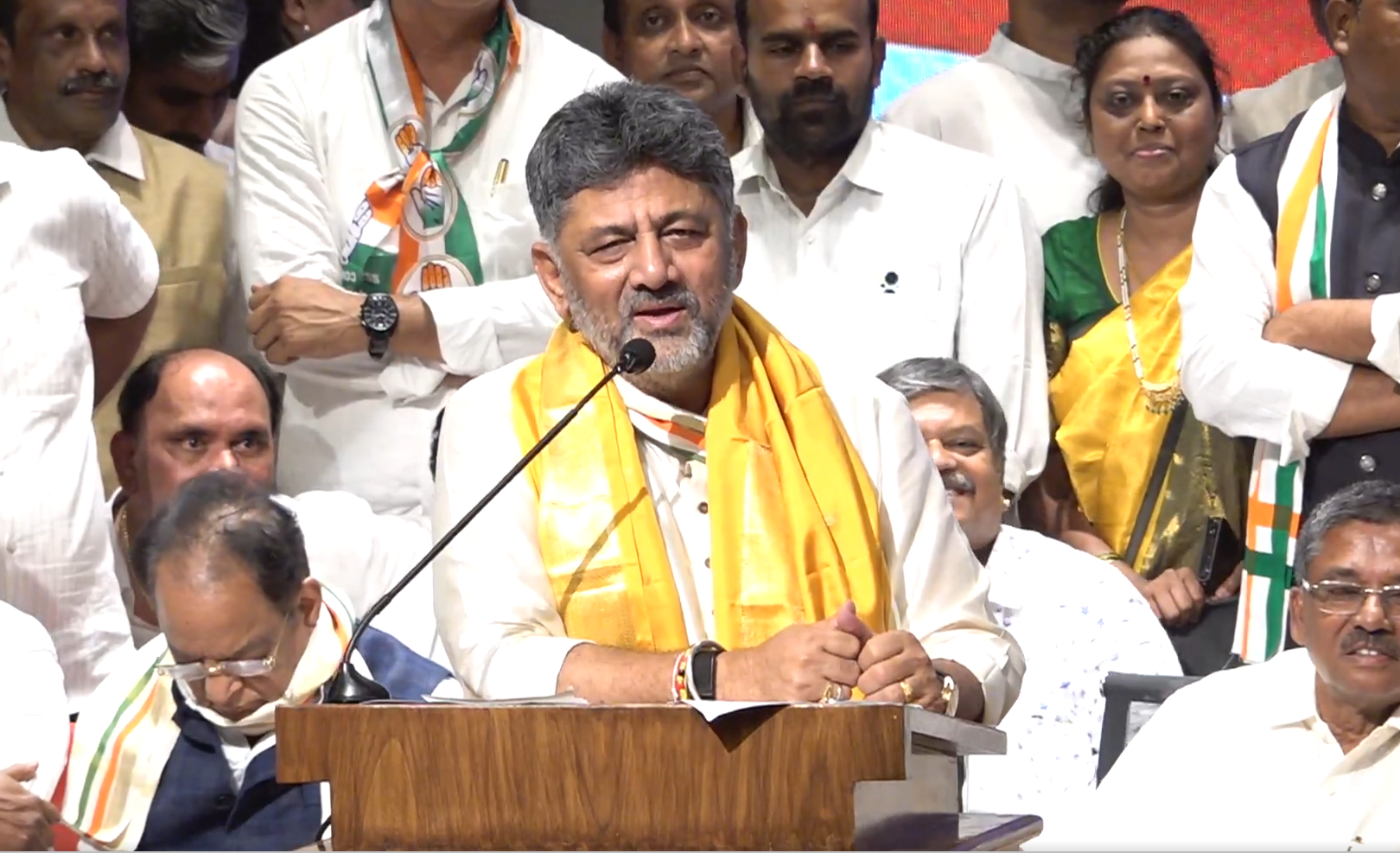 DK Shivakumar pc
