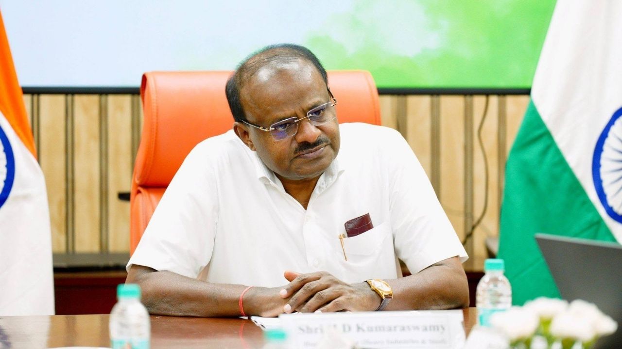 HD Kumaraswamy