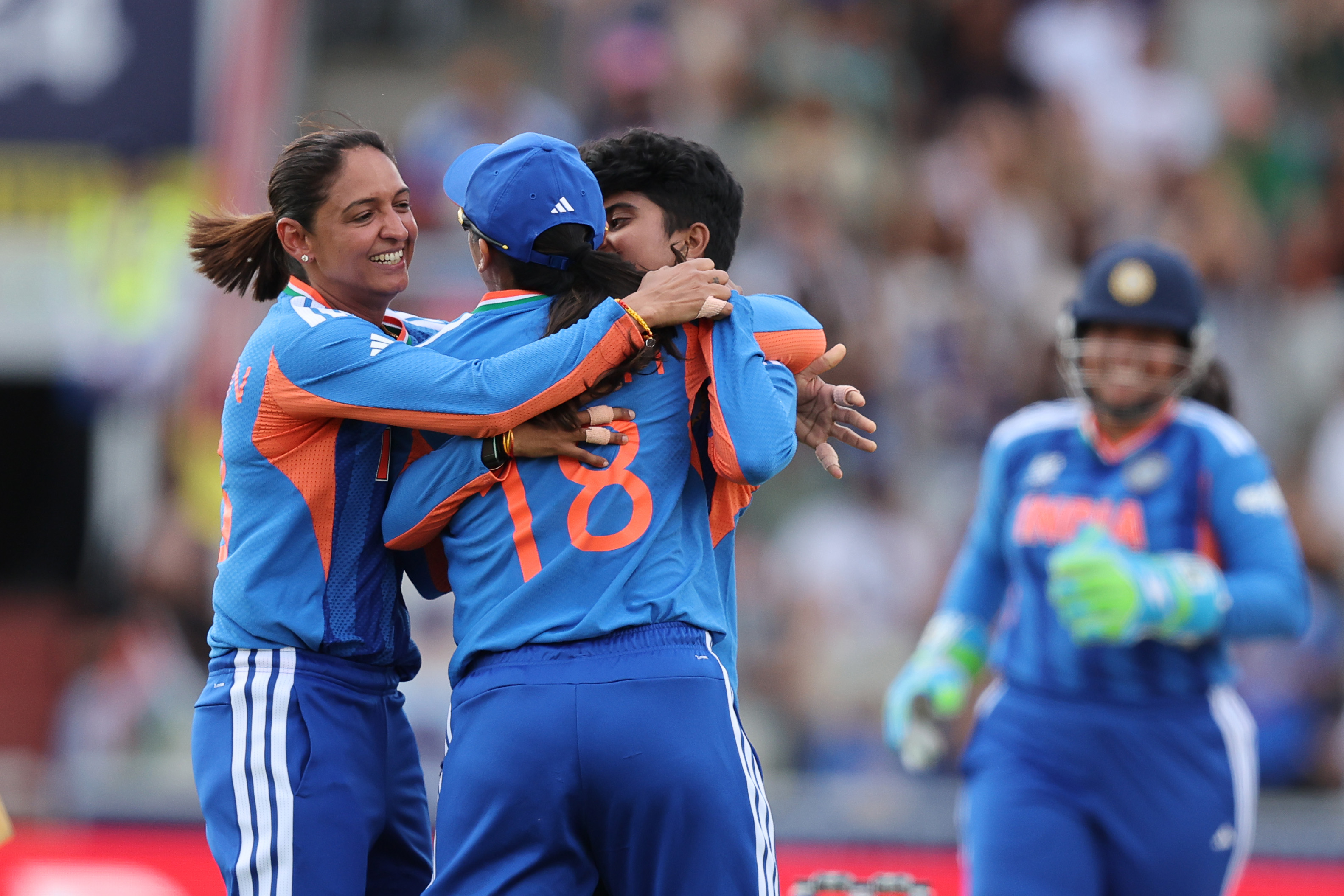 Team India: వరల్డ్ కప్ పోయింది.. ఏషియన్ గేమ్స్‌లో గోల్డ్ కొట్టాల్సిందే.. ఐదుగురు కొత్త ప్లేయర్లకు బంపర్ ఛాన్స్ !