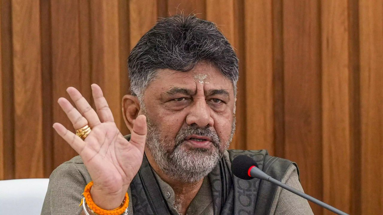   dk shivakumar
