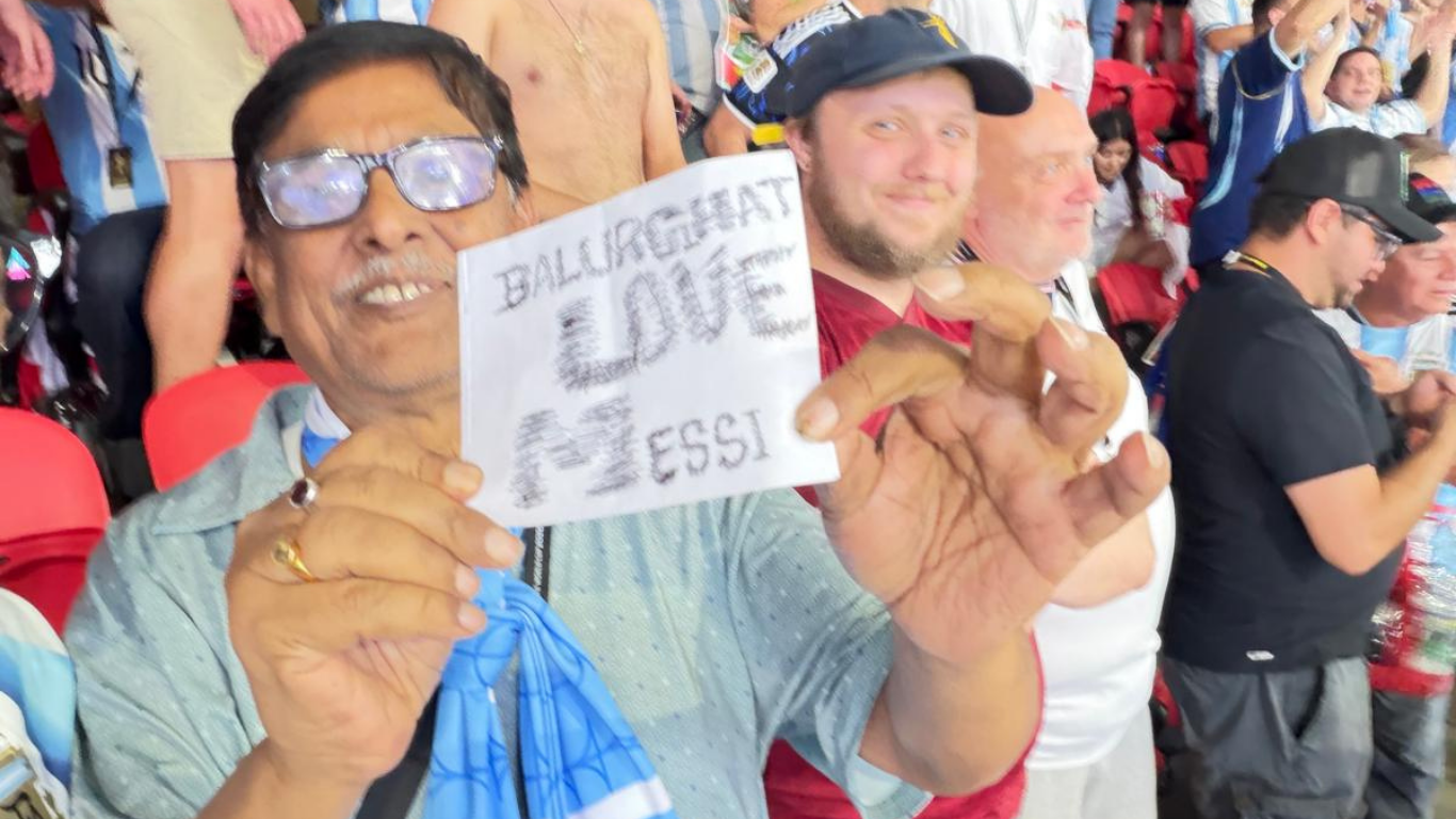 FIFA World Cup 2026: লিওনেল মেসির টানে বালুরঘাট থেকে বিশ্বকাপে মিহির দাস