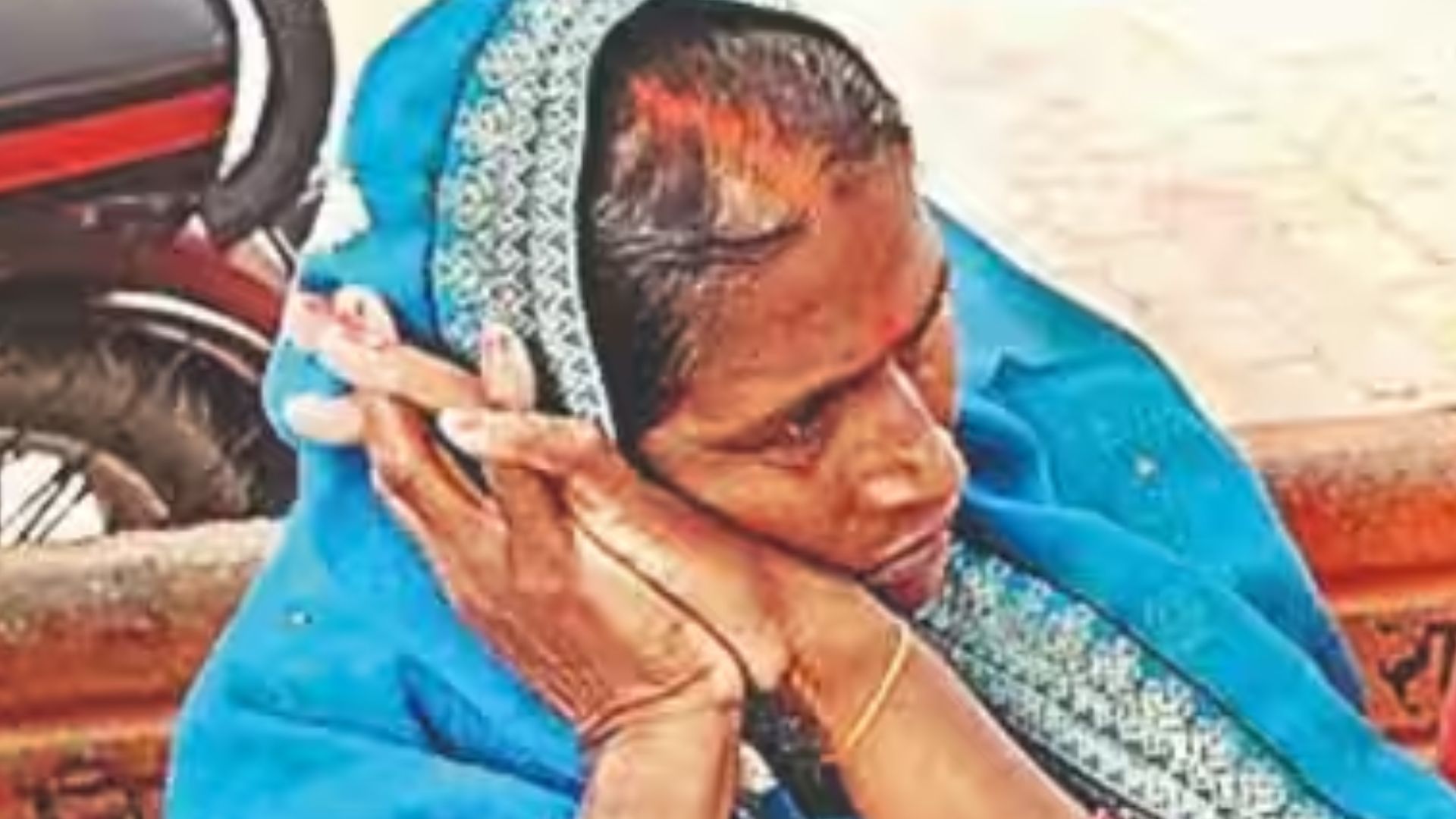 Swept away by Ganga river 15 days ago Bihar woman found in UP
