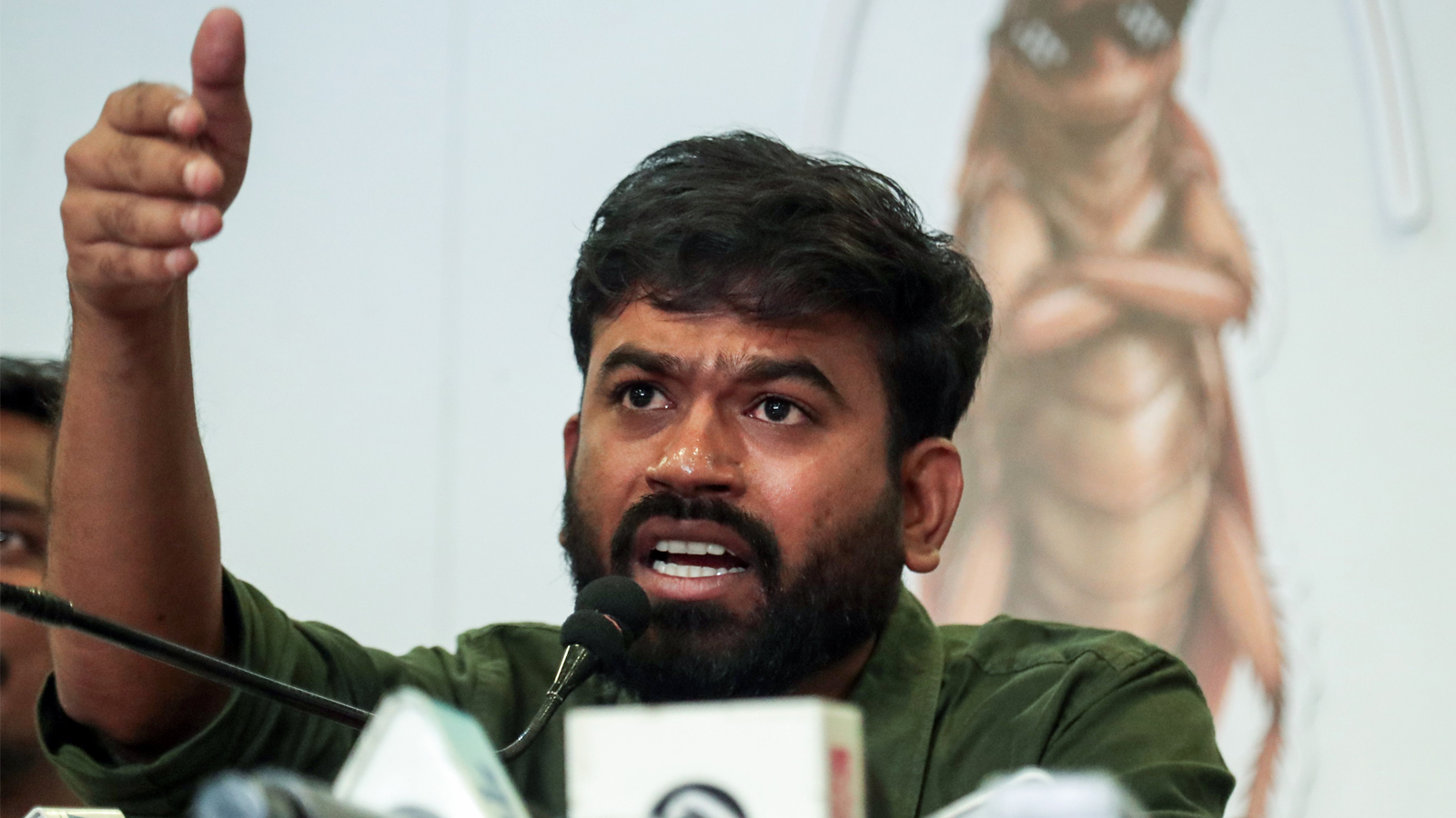 abhijeet dipke jail bharo aandolan