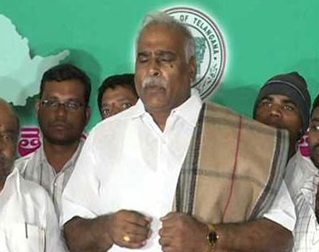 koneru konappa Resigns to BRS,likely to join in Congress on March 14 lns