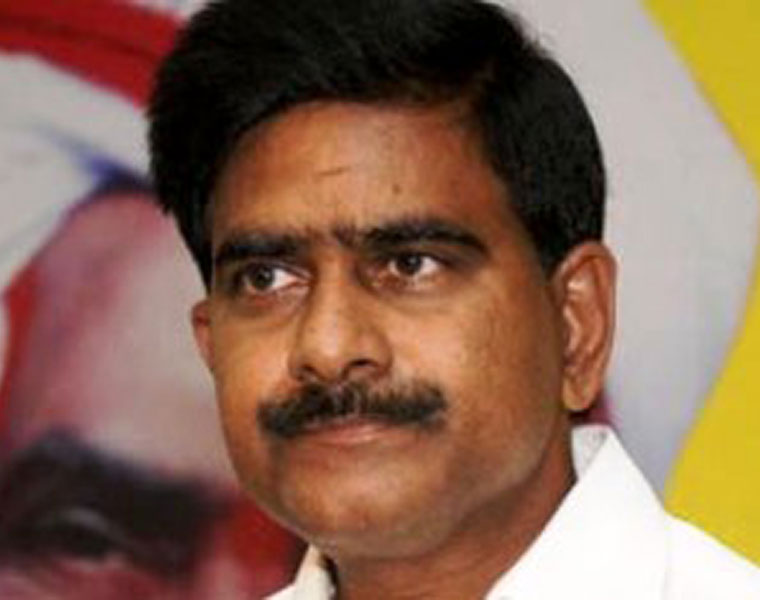 andhrapradesh tdp former minister devineni uma father passed away