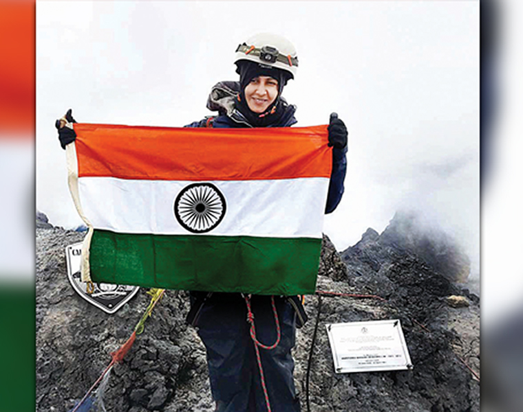 Kannadiga Woman Climbs Australias Carstensz Pyramid