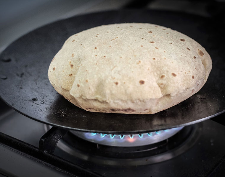 how to make round rotis