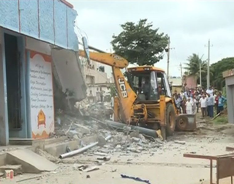 anit encroachment demolition drive in hosakerehalli