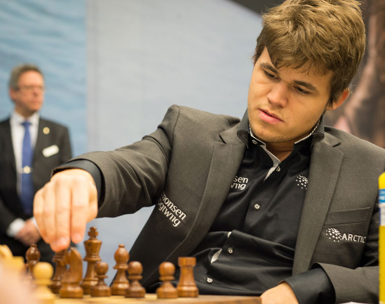 World Chess Championship: Magnus Carlsen wins fifth crown