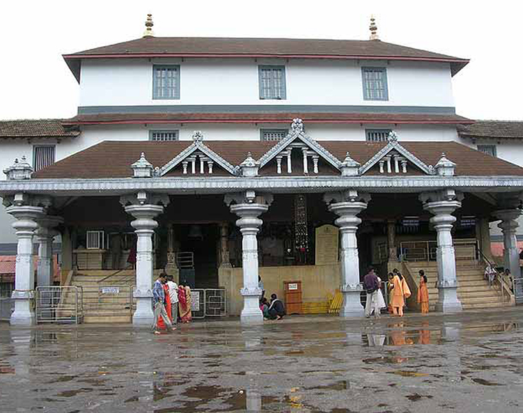 Interesting facts to Know about Dharmasthala Manjunatha Temple skr