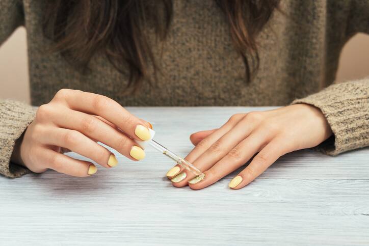 Meditation Manicure and pedicure trends now in Salon