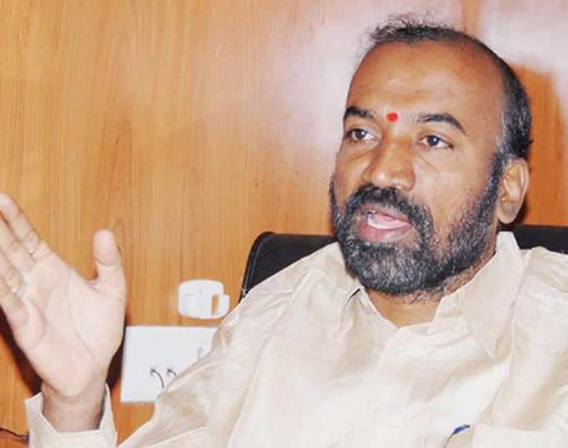అనంతపురంలో  పవన్ ను గెలిపిస్తా: మాజీ ఎమ్మెల్యే  ప్రభాకర్ చౌదరి   ఆసక్తికర వ్యాఖ్యలు 