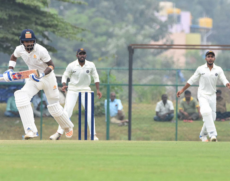 Ranji trophy Karnataka beat Tamil Nadu by 26 runs in opening game