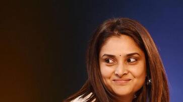 Divya Spandana Rs 10,000 crore defamation case  tweet narendra Modi