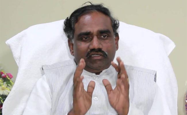 ap bjp leaders reacts on tdp leaders joining in ysrcp party